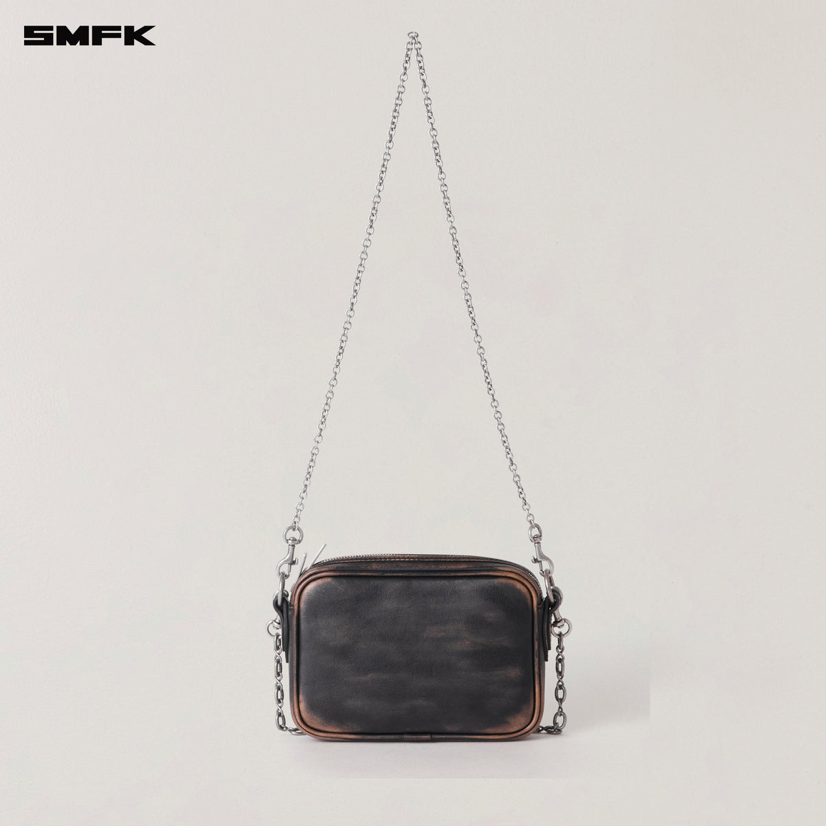 COMPASS BADGE PATINA LEATHER CHAIN BAG/SMALL WILD BLACK PATINA