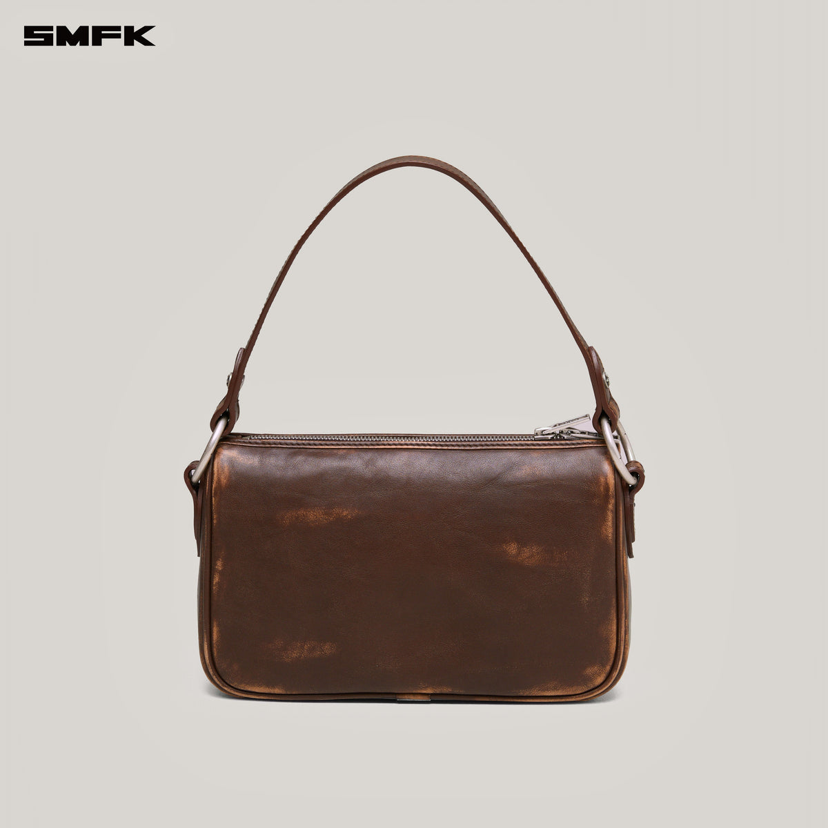 COMPASS BADGE PATINA LEATHER SHOULDER BAG MEDIUM WILD HORSE BROWN PATINA