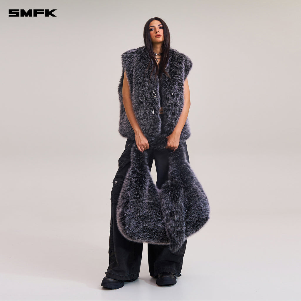 COMPASS COBBLE FURRY BAG/LARGE SILVER FOX